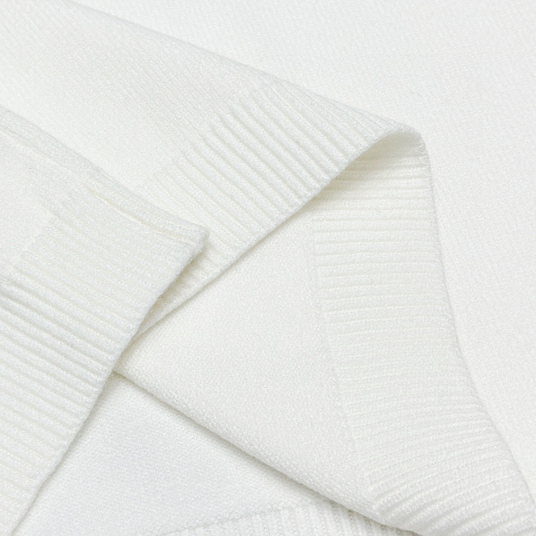 New Men’s Collars & Sweaters for Autumn/Winter: Classic Black & White, Cozy & Stylish in M-3XL Sizes - 图片 7