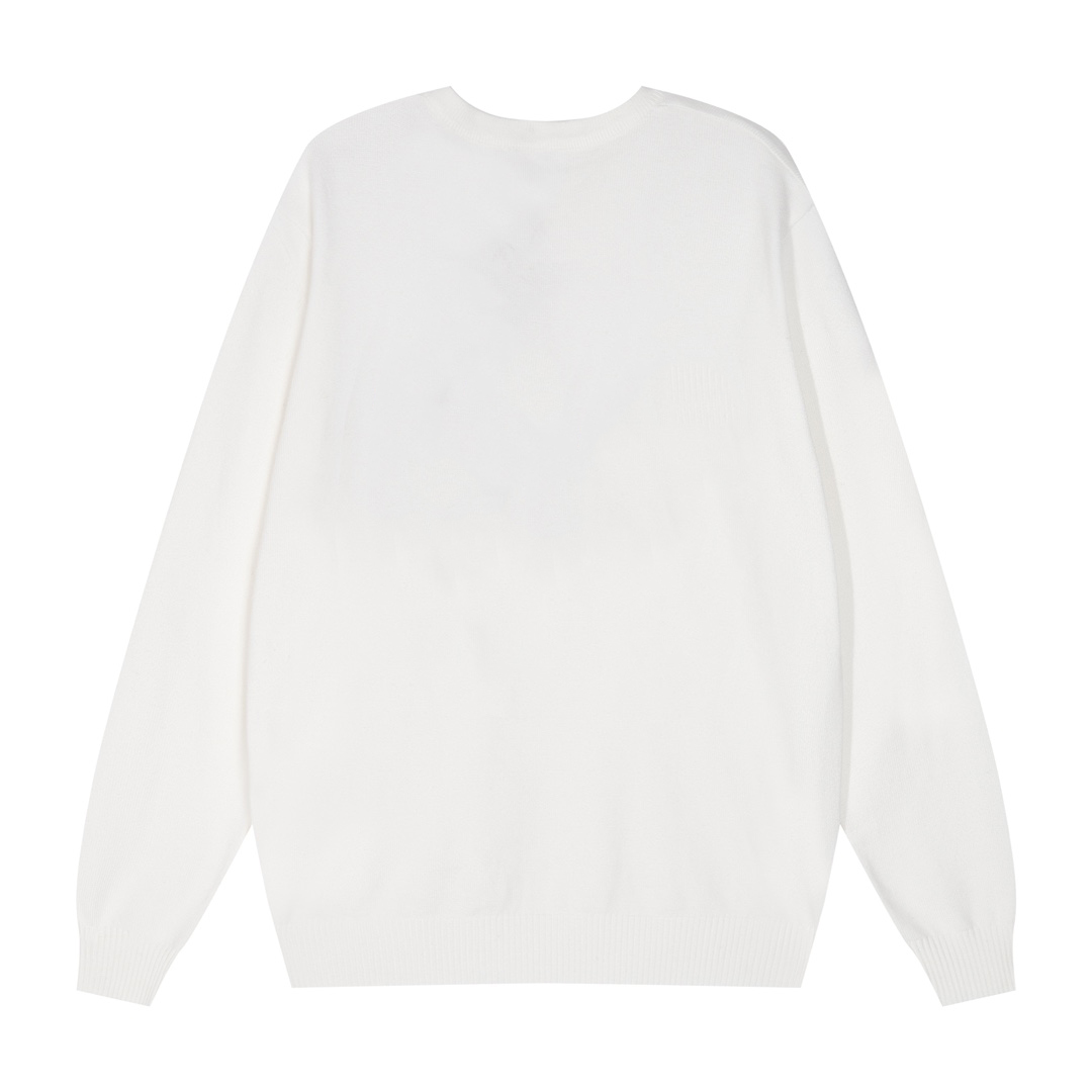 Exclusive Men’s Autumn/Winter Sweaters by CJCR Givenchy: Classic Black & White, Cozy & Stylish Embroidered Designs - 图片 2