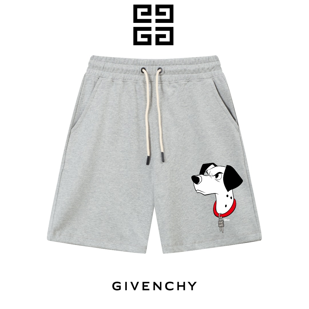 @125 (versión superior, moneda diferenciada) ✨ Modelo de pasarela GIVENCHY/Givenchy. Líneas ajustadas y pantalones cort…