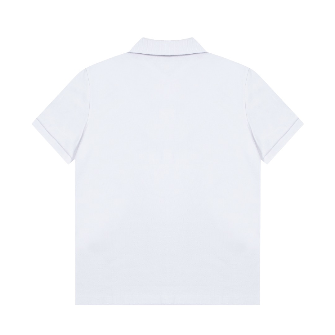 Louis Vuitton Logo Polo: 1980s-inspired Upgrade with Custom Fabric in Synchronized Spring and Summer Collection - 图片 2