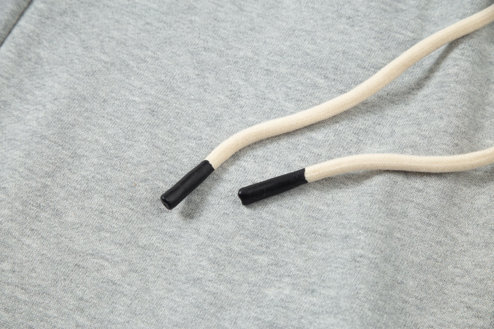 AMI SS Unisex Shorts: Black Grey, Sizes S-XL, Slant & Back Pockets, Logo Design - 图片 8