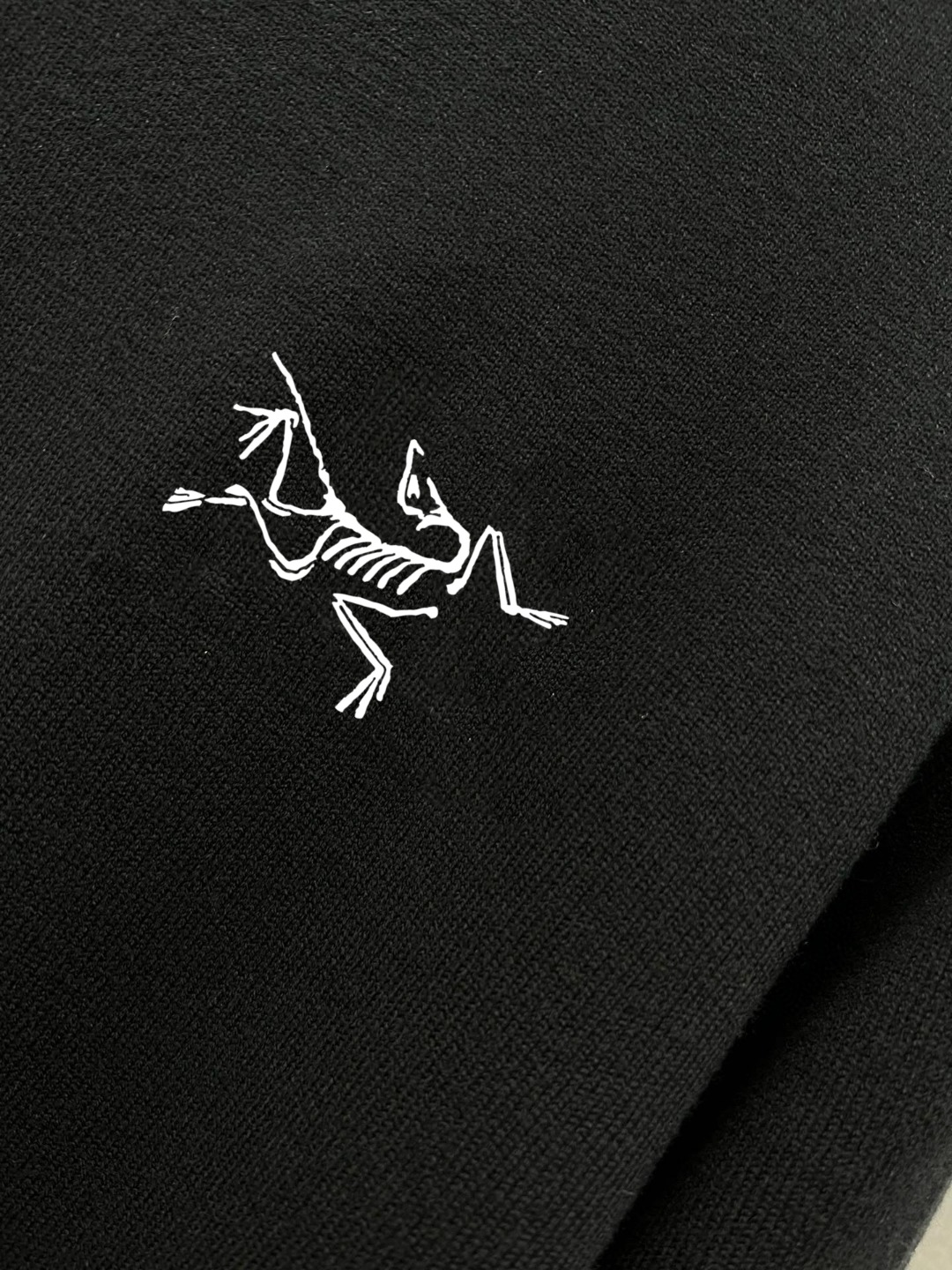 CJCR Arcteryx 3: Innovative High-End Wool Sweaters for Men and Women - 图片 7