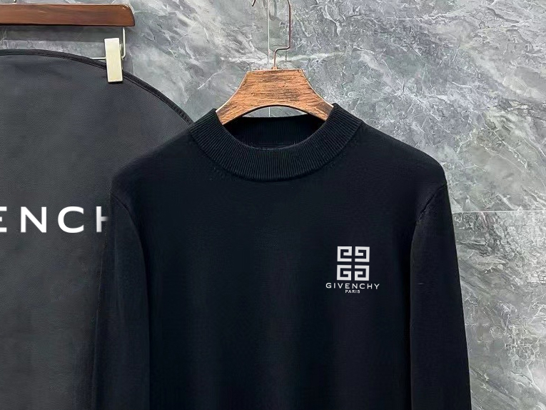 Luxury Custom-Made Sweaters by 3-System: Innovative Design, Premium Quality Wool - 图片 5