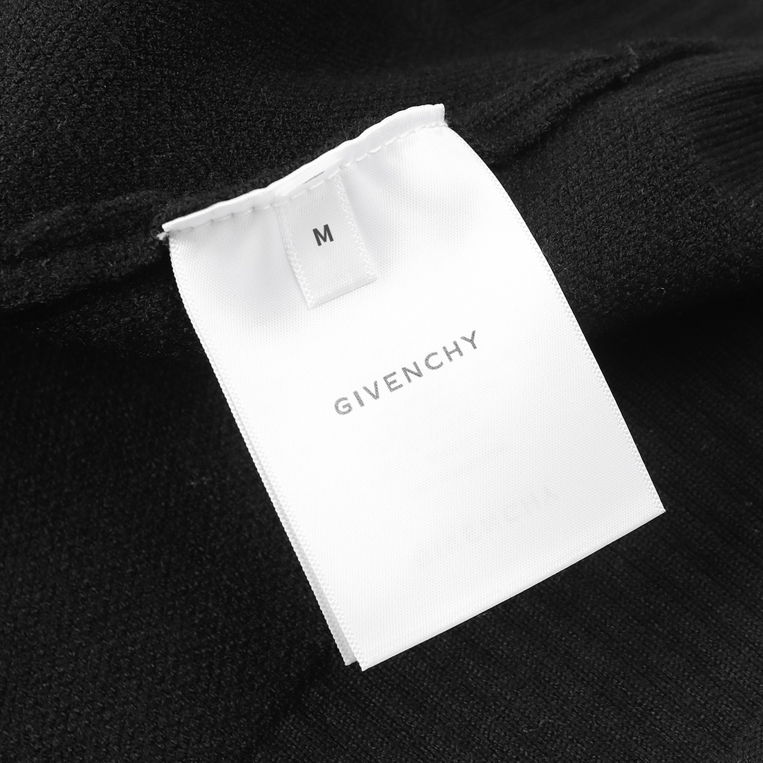 Luxury Custom-Made Sweaters by 3-System: Innovative Design, Premium Quality Wool - 图片 8