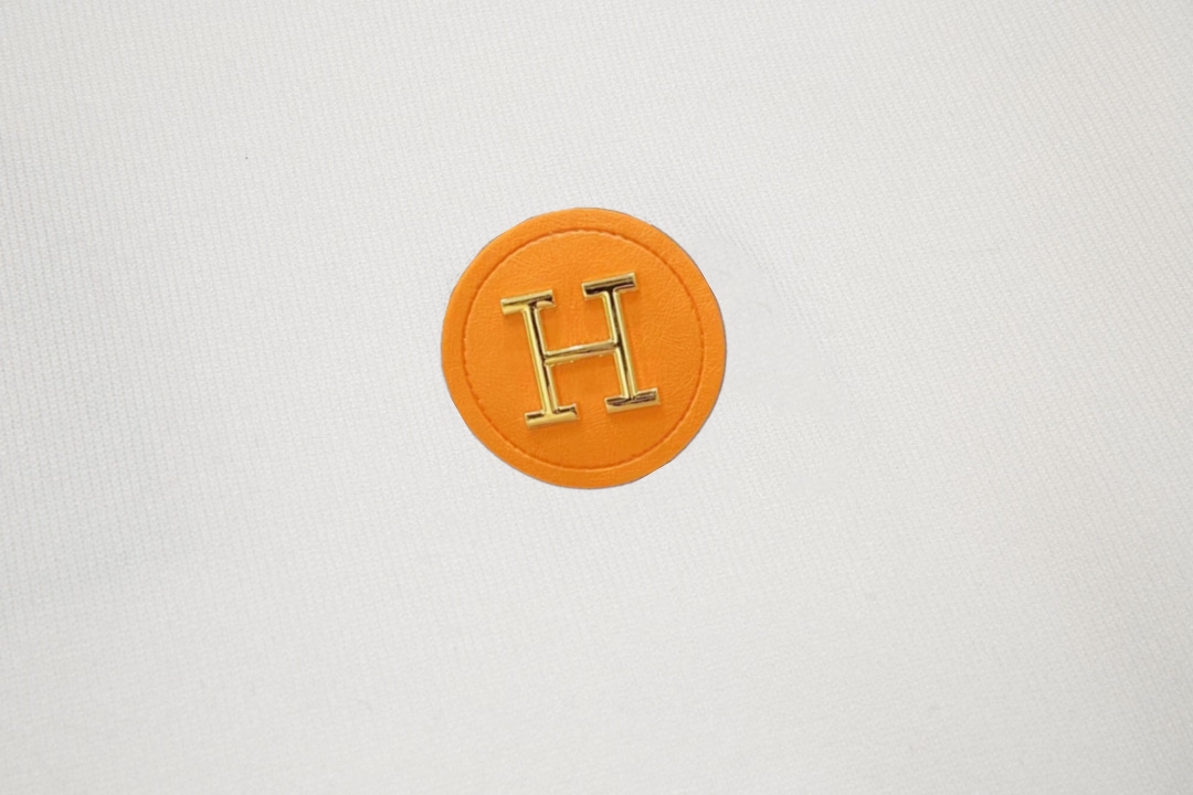 “CJCR Hermes High-Collar Sweaters: New Embroidery for Fall/Winter” - 图片 5