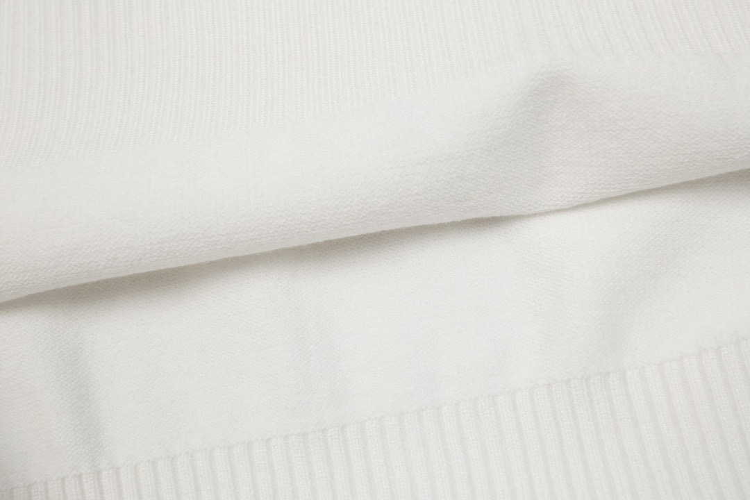 “CJCR Hermes High-Collar Sweaters: New Embroidery for Fall/Winter” - 图片 7