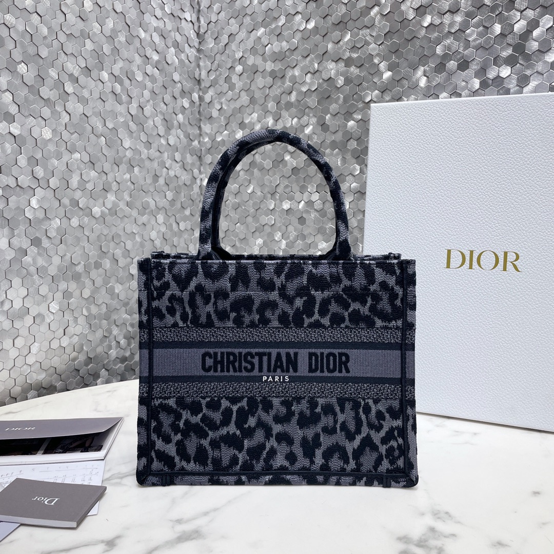 Dior Book Tote Tassen handtassen Tote Tas Replica kopen
 Luipaard afdrukken Borduurwerk