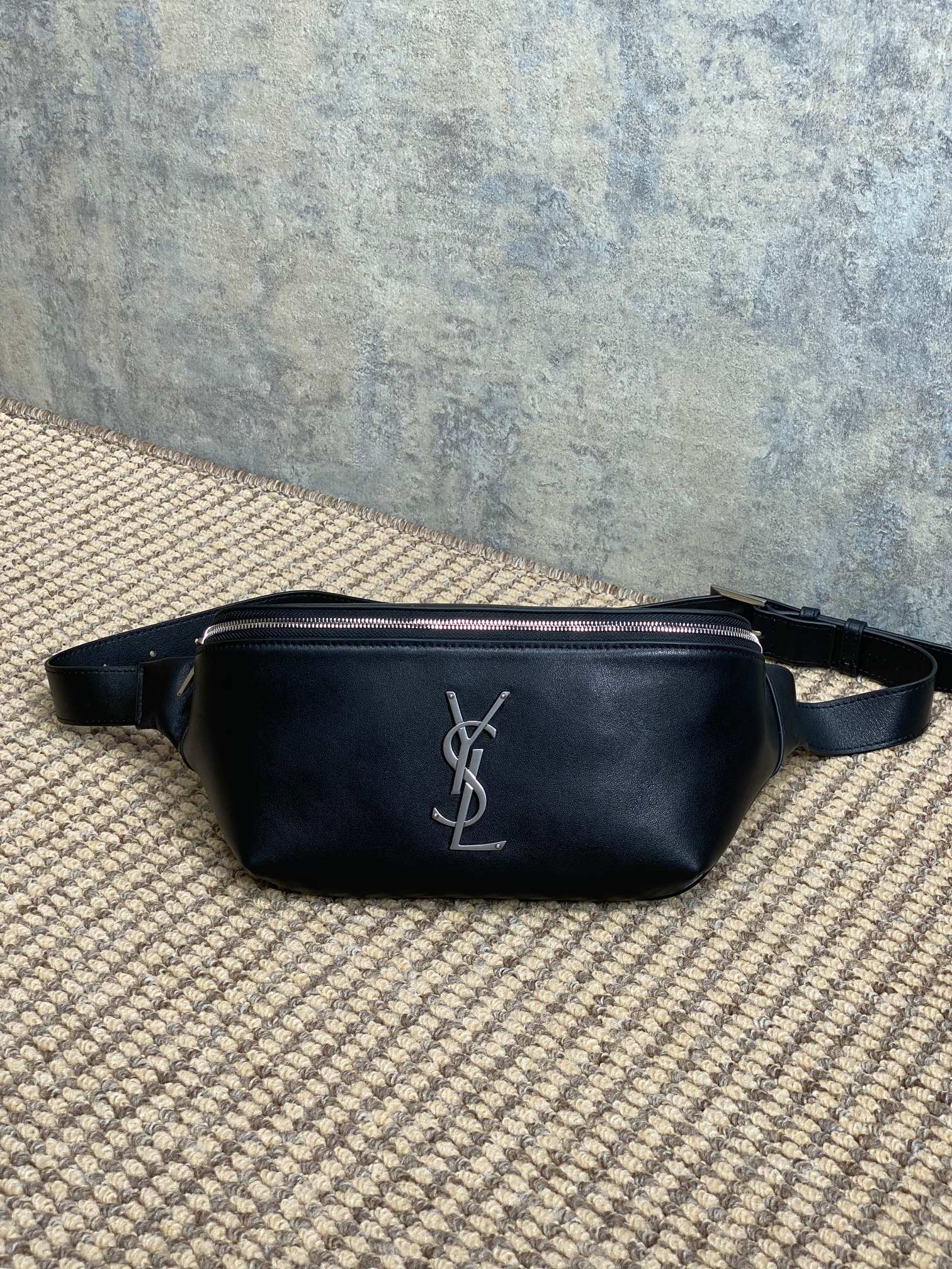 Yves Saint Laurent Tassen Heuptasje Unisex