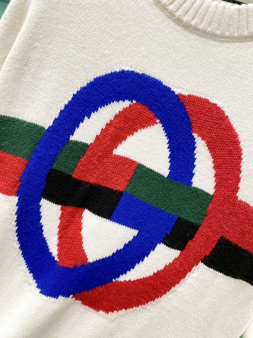 古奇²⁰²⁴毛衣 2024秋冬最新系列，专柜1:1顶级复刻，顶级版本！厚薄适中，可以穿一整个冬天 潮人必