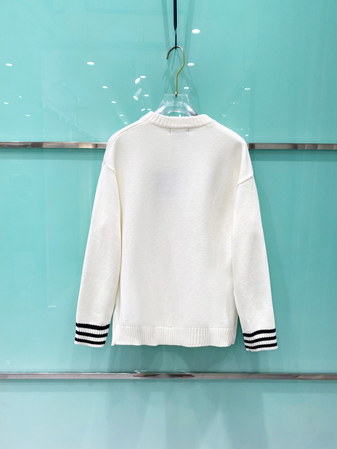 普拉达²⁰²⁴毛衣 2024秋冬最新系列，专柜1:1顶级复刻，顶级版本！厚薄适中，可以穿一整个冬天 潮人