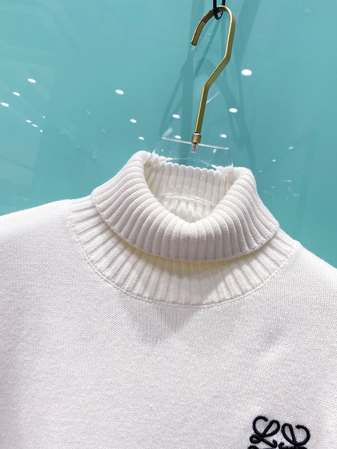 罗意威²⁰²⁴毛衣 2024秋冬最新系列，专柜1:1顶级复刻，顶级版本！厚薄适中，可以穿一整个冬天 潮人