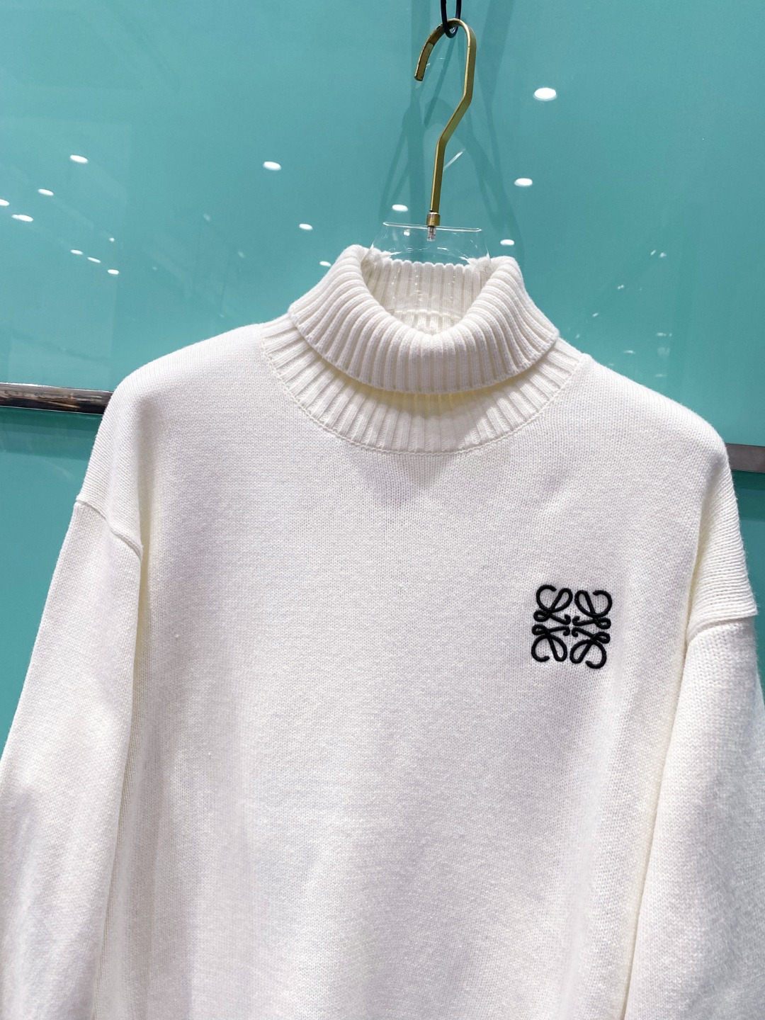 罗意威²⁰²⁴毛衣 2024秋冬最新系列，专柜1:1顶级复刻，顶级版本！厚薄适中，可以穿一整个冬天 潮人