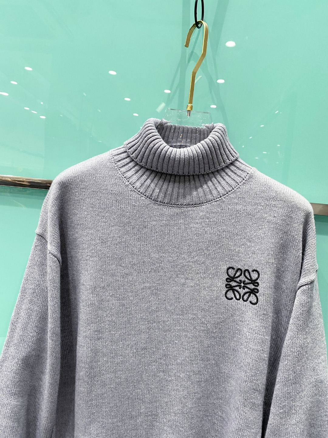 罗意威²⁰²⁴毛衣 2024秋冬最新系列，专柜1:1顶级复刻，顶级版本！厚薄适中，可以穿一整个冬天 潮人