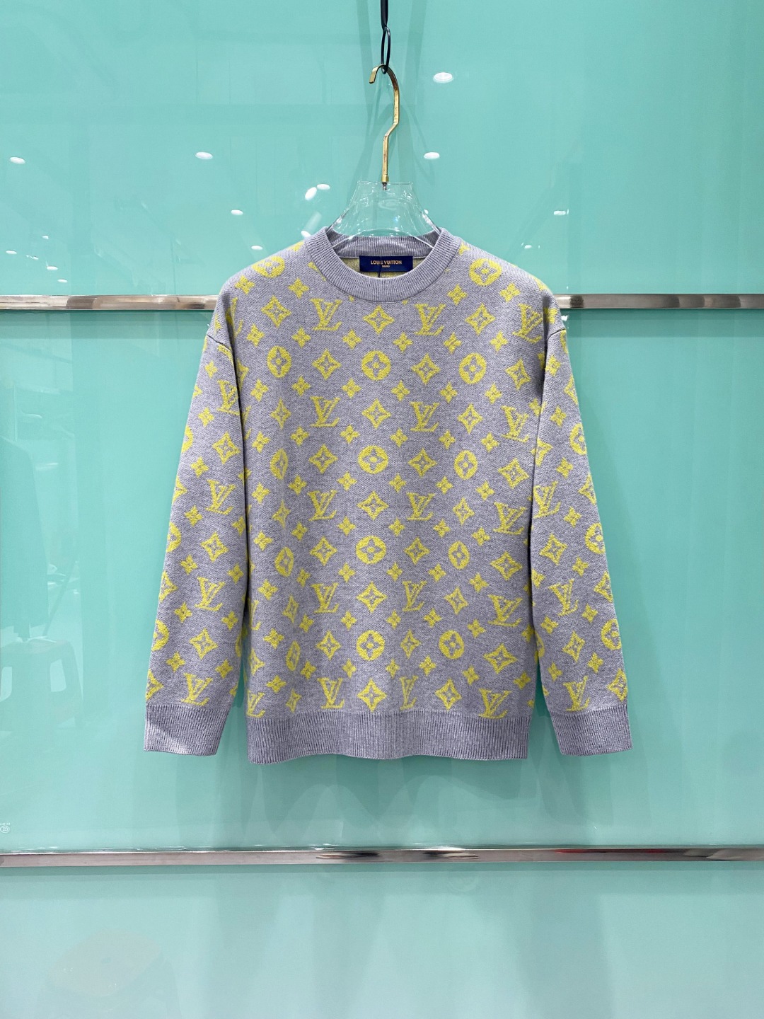 LV²⁰²⁴毛衣 2024秋冬最新系列，专柜1:1顶级复刻，顶级版本！厚薄适中，可以穿一整个冬天 潮人必