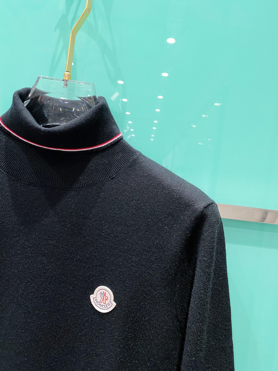 蒙口²⁰²⁴毛衣 2024秋冬最新系列，专柜1:1顶级复刻，顶级版本！厚薄适中，可以穿一整个冬天 潮人必