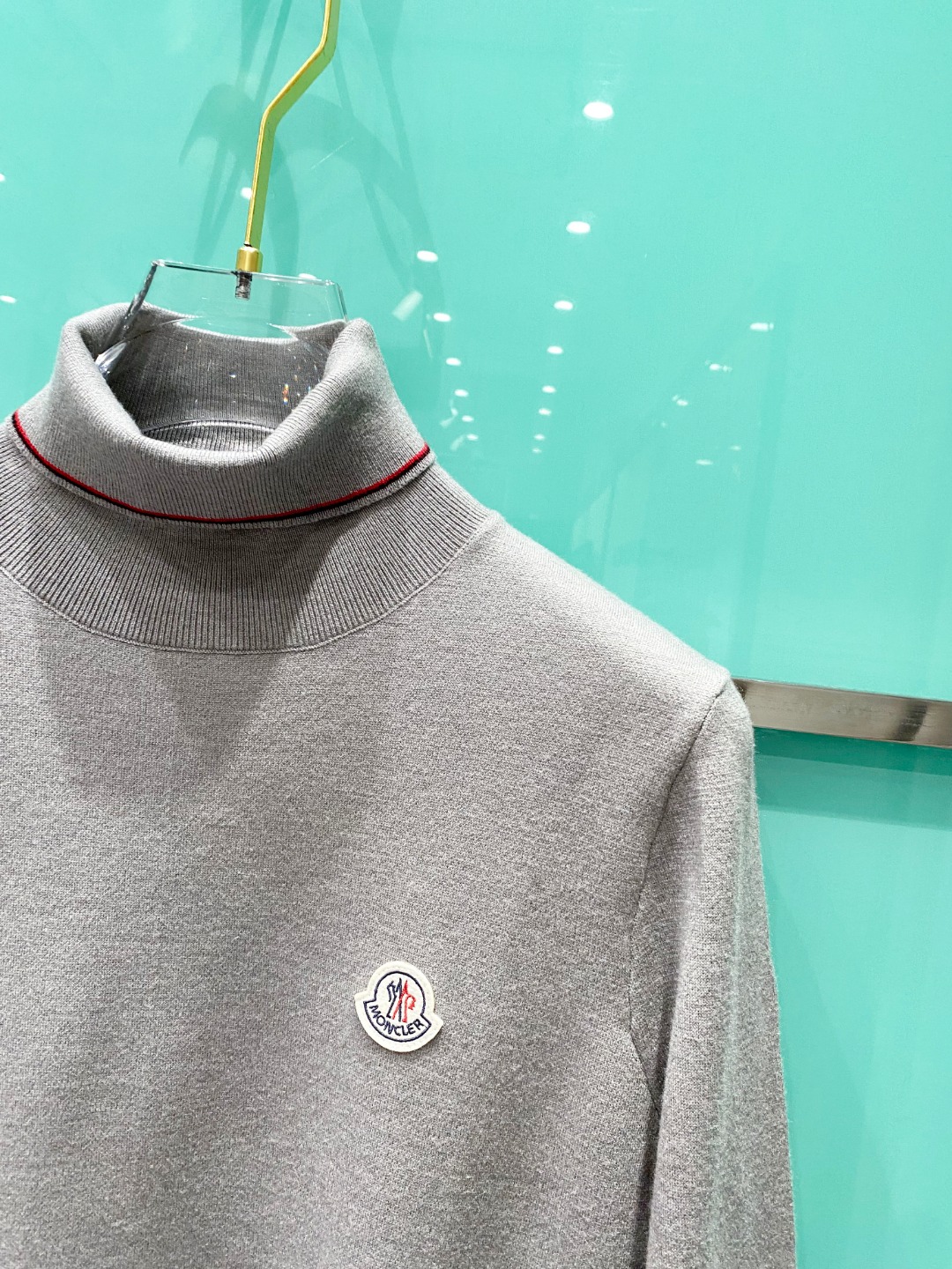 蒙口²⁰²⁴毛衣 2024秋冬最新系列，专柜1:1顶级复刻，顶级版本！厚薄适中，可以穿一整个冬天 潮人必