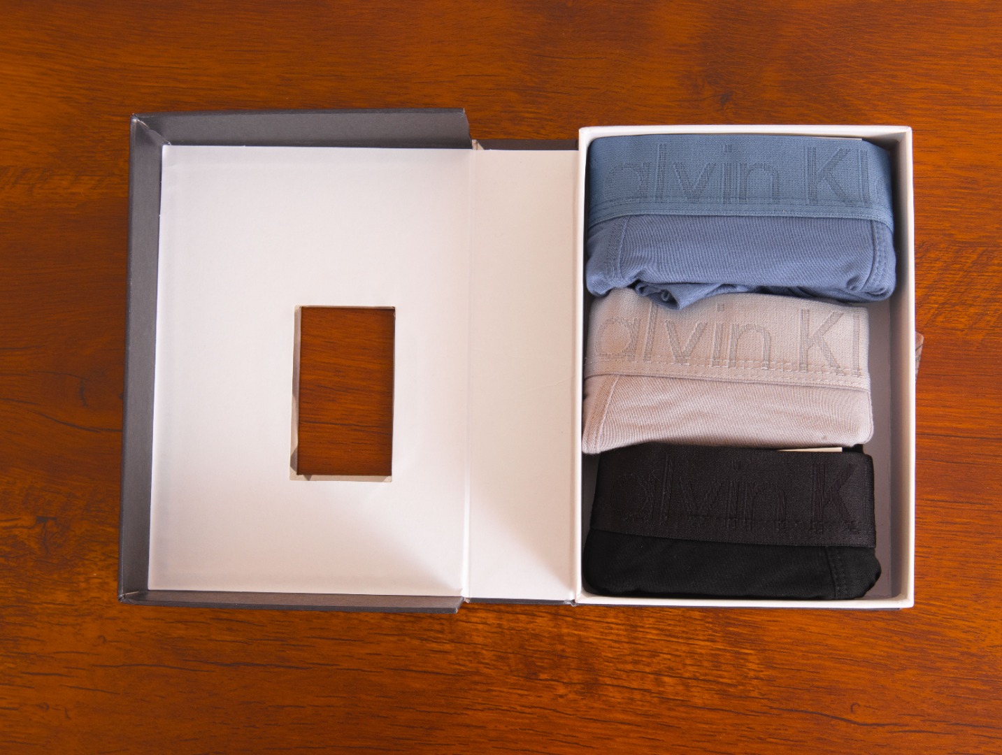 🎁 CK 男士内裤三条装礼盒，独特品味的完美选择！