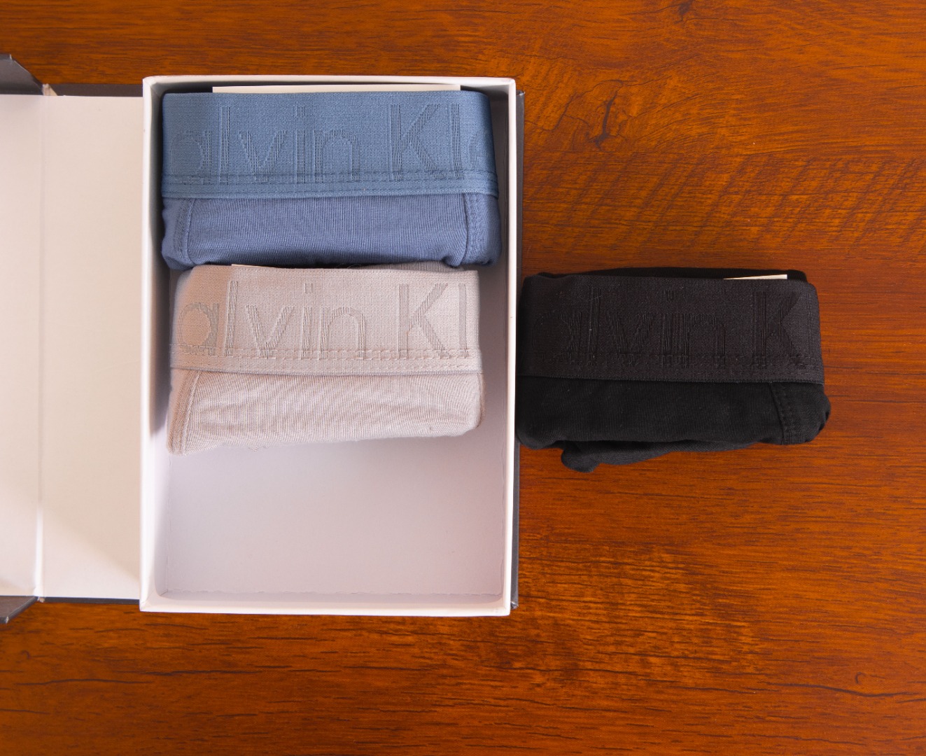 🎁 CK 男士内裤三条装礼盒，独特品味的完美选择！