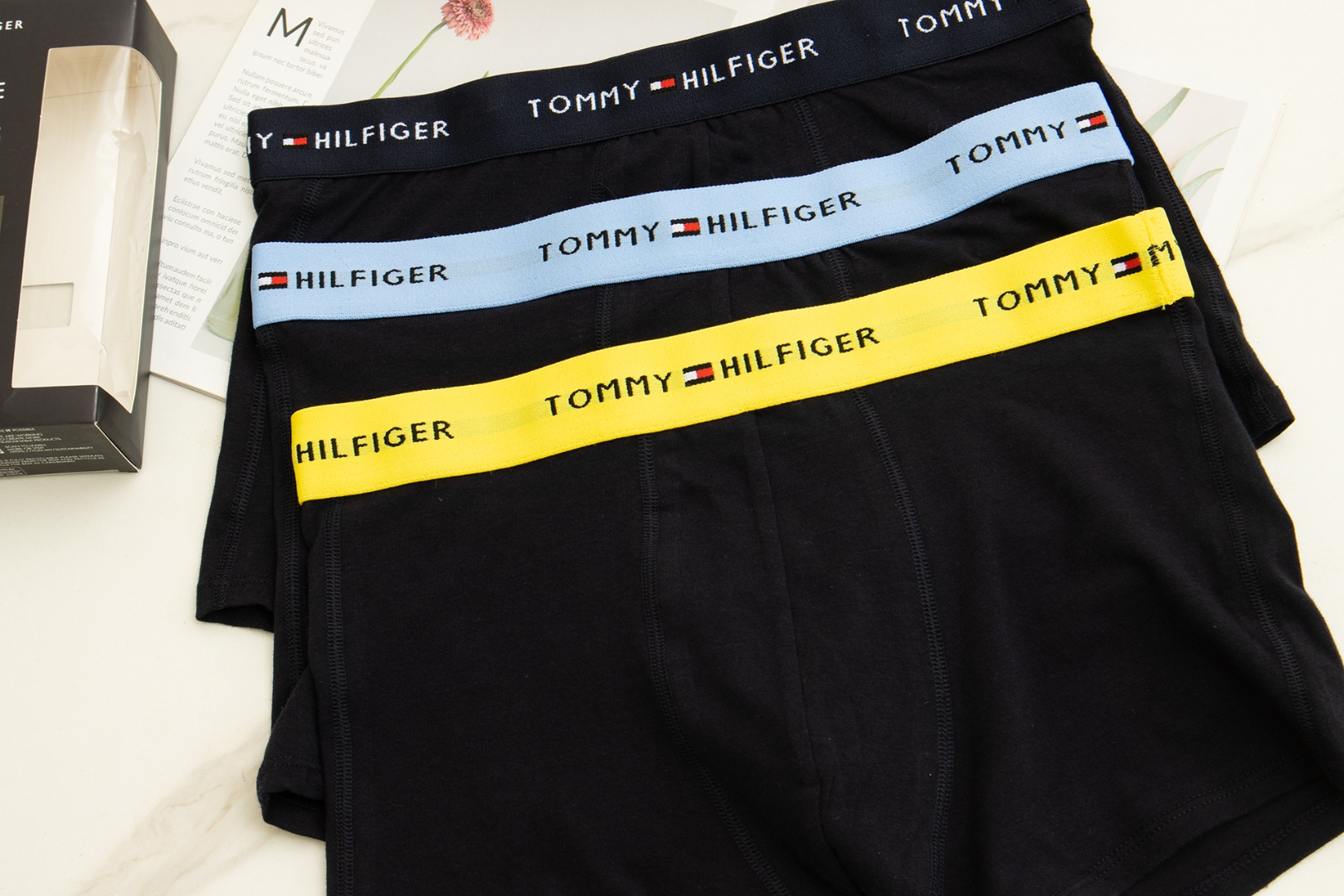 新款Tommy汤米男士纯棉礼盒内裤!!专柜原版一盒三条必须要来一盒的好内裤，舒适到不想脱下的完美体验!!