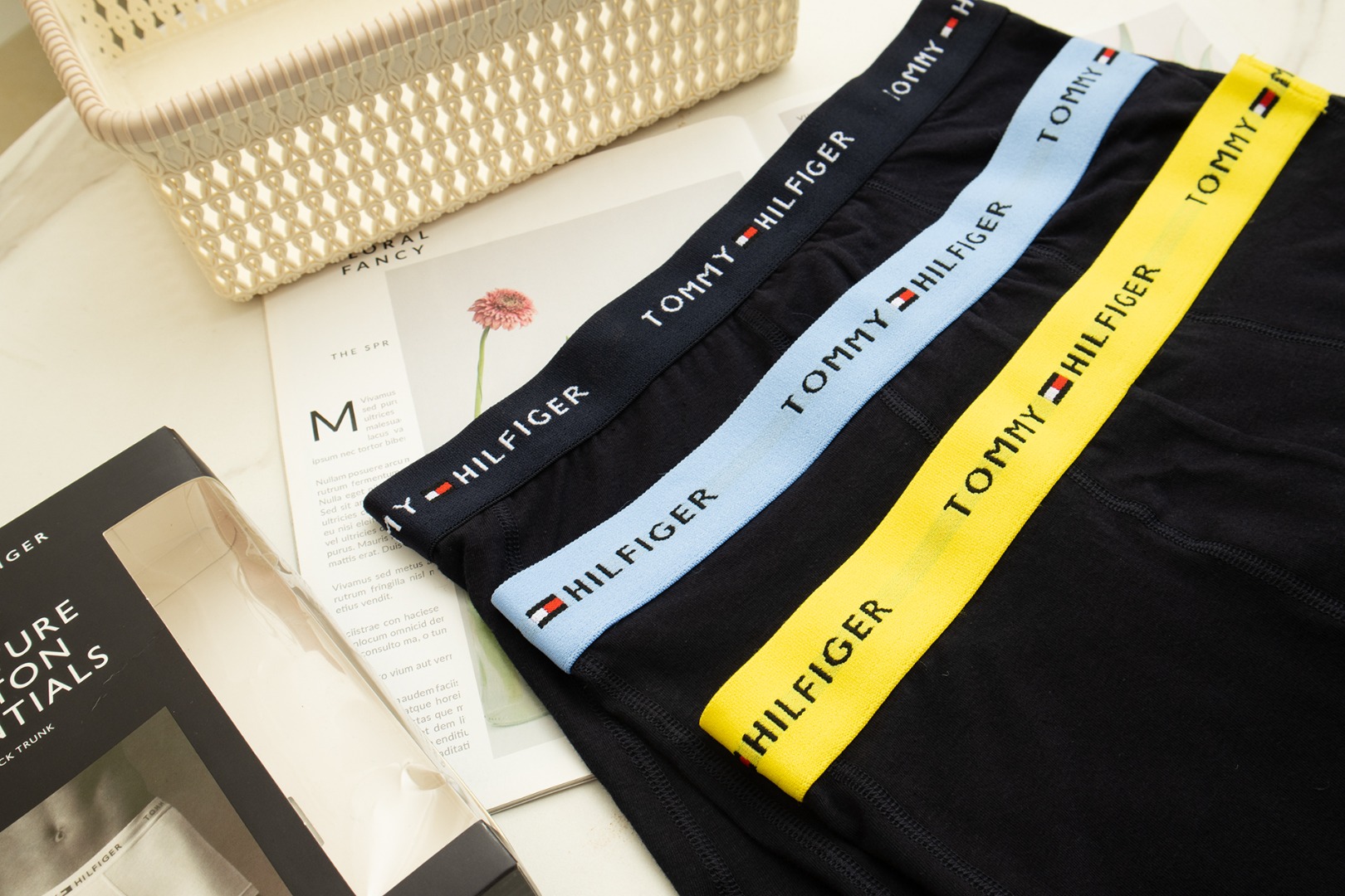 新款Tommy汤米男士纯棉礼盒内裤!!专柜原版一盒三条必须要来一盒的好内裤，舒适到不想脱下的完美体验!!