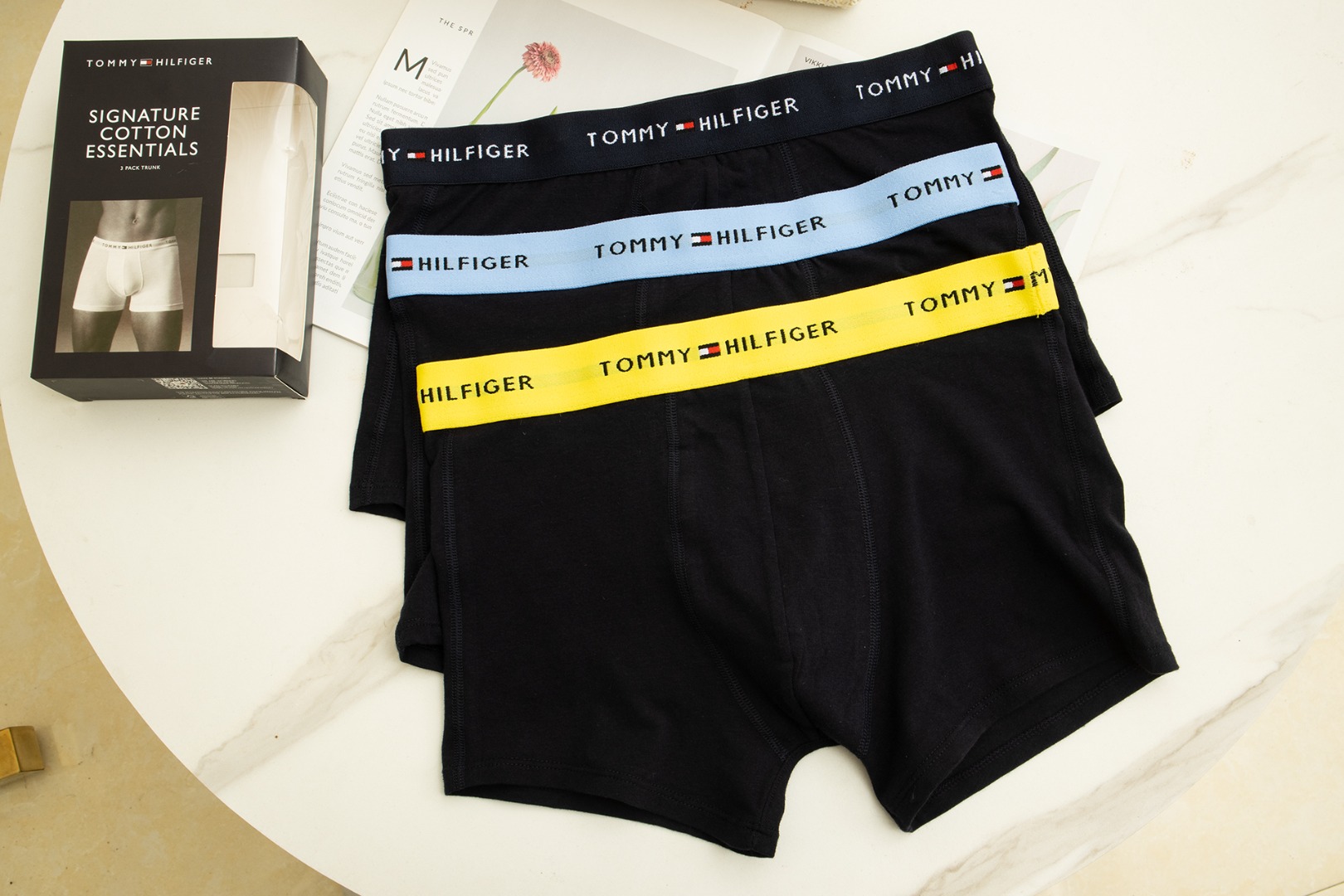 新款Tommy汤米男士纯棉礼盒内裤!!专柜原版一盒三条必须要来一盒的好内裤，舒适到不想脱下的完美体验!!