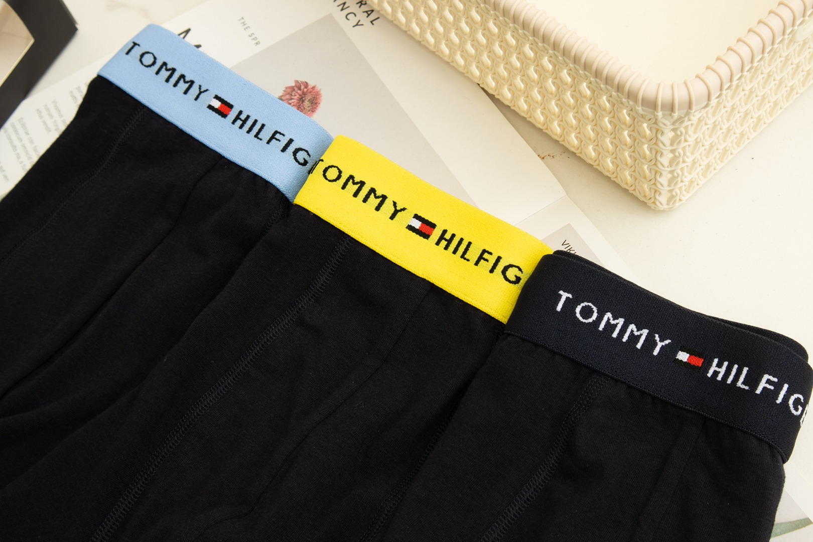 Tommy汤米内裤 可以拿一盒!送人舒服男朋友礼物安排上 tommy汤米内裤 官网价格自己看我们不过百!