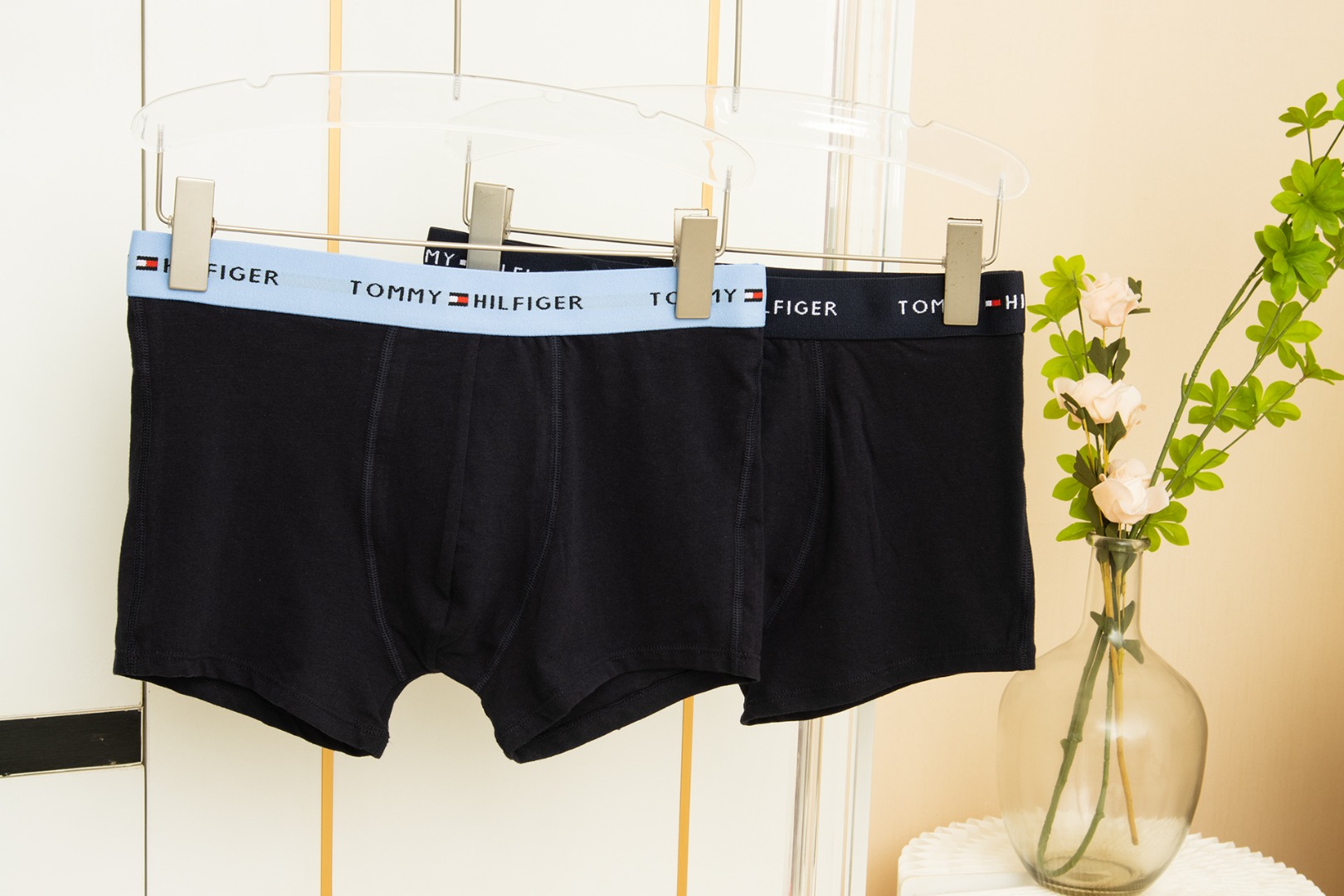 新款Tommy汤米男士纯棉礼盒内裤只为更好的品质。手感更加细腻，纤维更长，柔滑的肌肤触感与富有光泽的质感