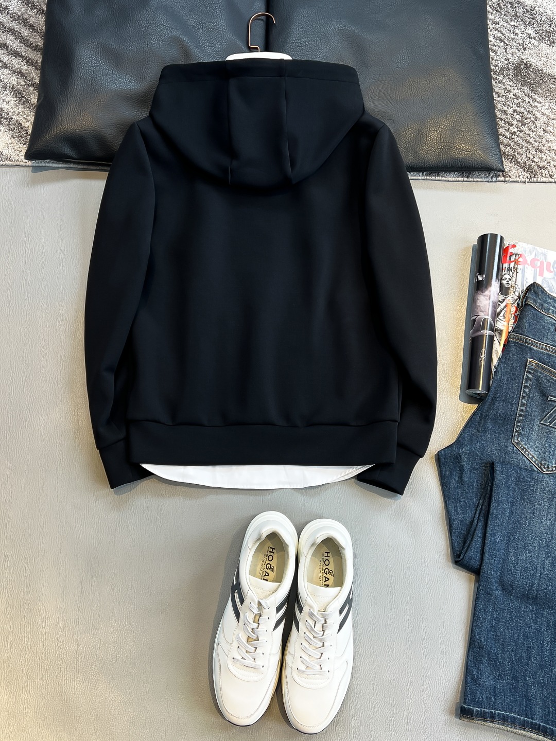   PD 2025早秋男女同款拉链卫衣

舒适轻松运动休闲集一体！经典百搭，打破往年的枯燥乏味更为年轻时