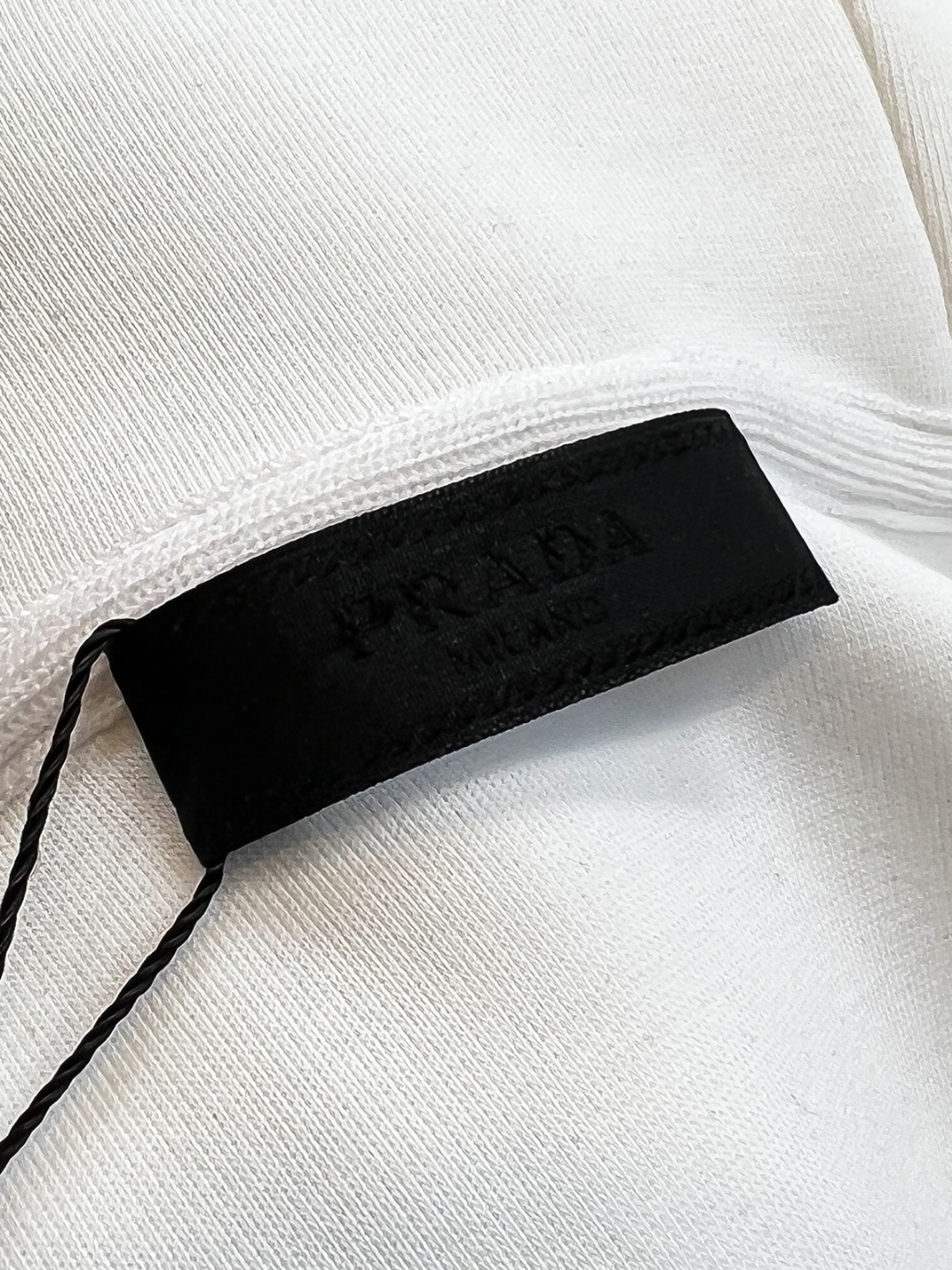   PD 2025早秋男女同款拉链卫衣

舒适轻松运动休闲集一体！经典百搭，打破往年的枯燥乏味更为年轻时