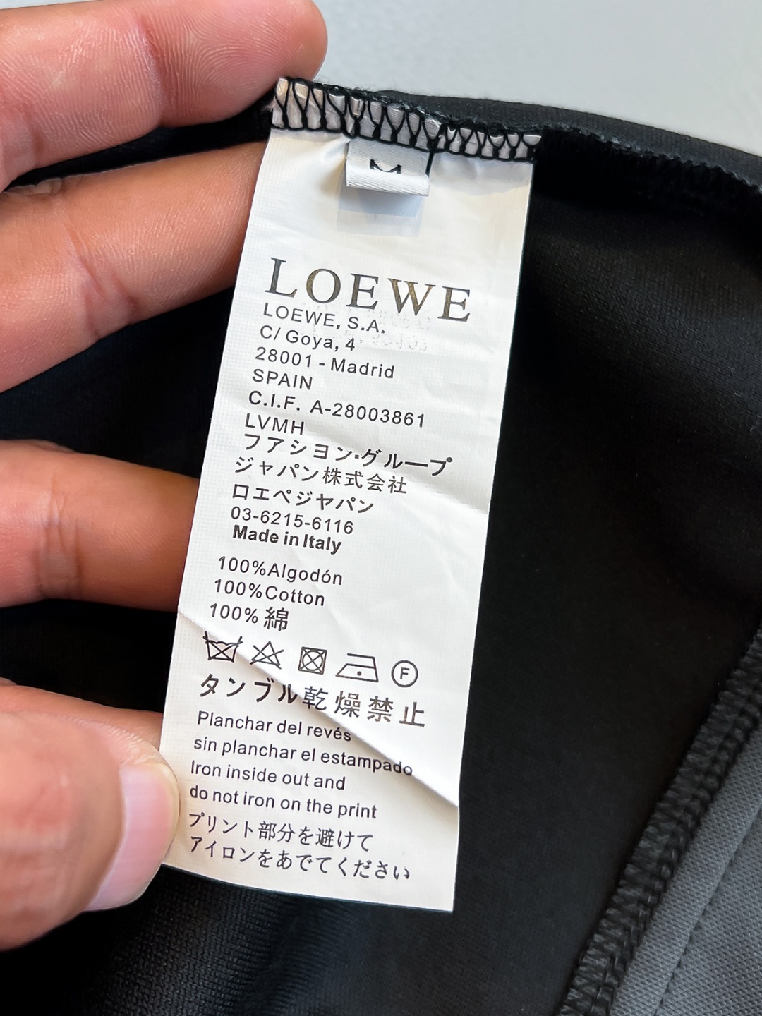   Lo 2025早秋男女同款拉链卫衣

舒适轻松运动休闲集一体！经典百搭，打破往年的枯燥乏味更为年轻时