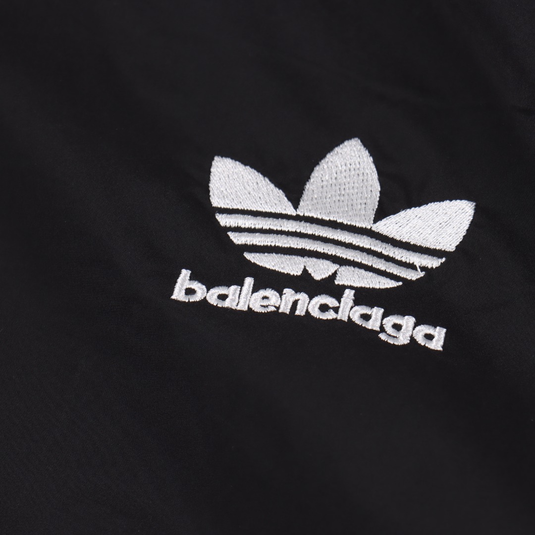 Balenciaga巴黎世家BLCG × Adidas 联名走秀款运动套装夹克外套