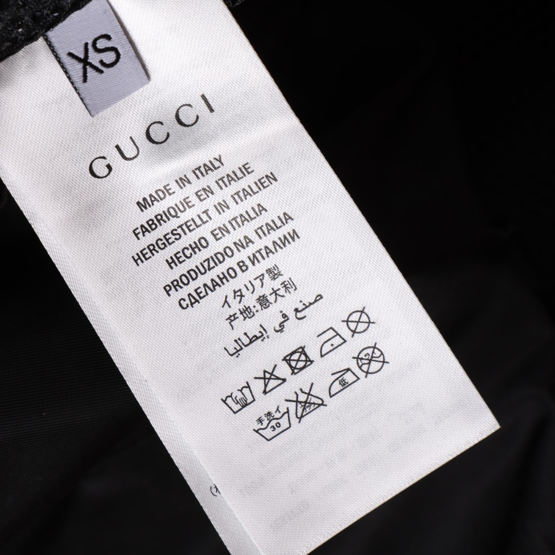 Gucci/古驰 GC 24FW 徽标压胶logo防水连帽冲锋衣外套