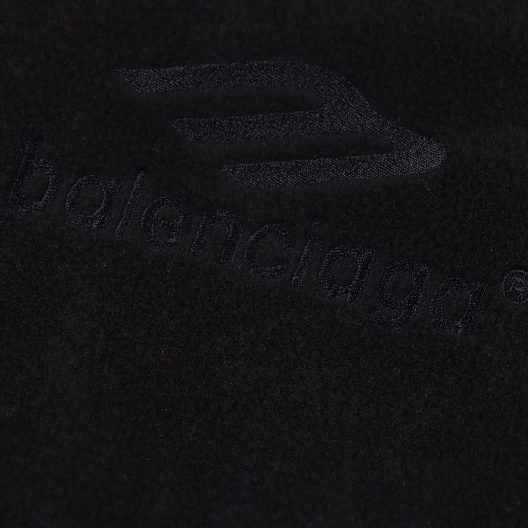 Balenciaga巴黎世家 BLCG 24FW 摇粒绒3B刺绣圆领卫衣