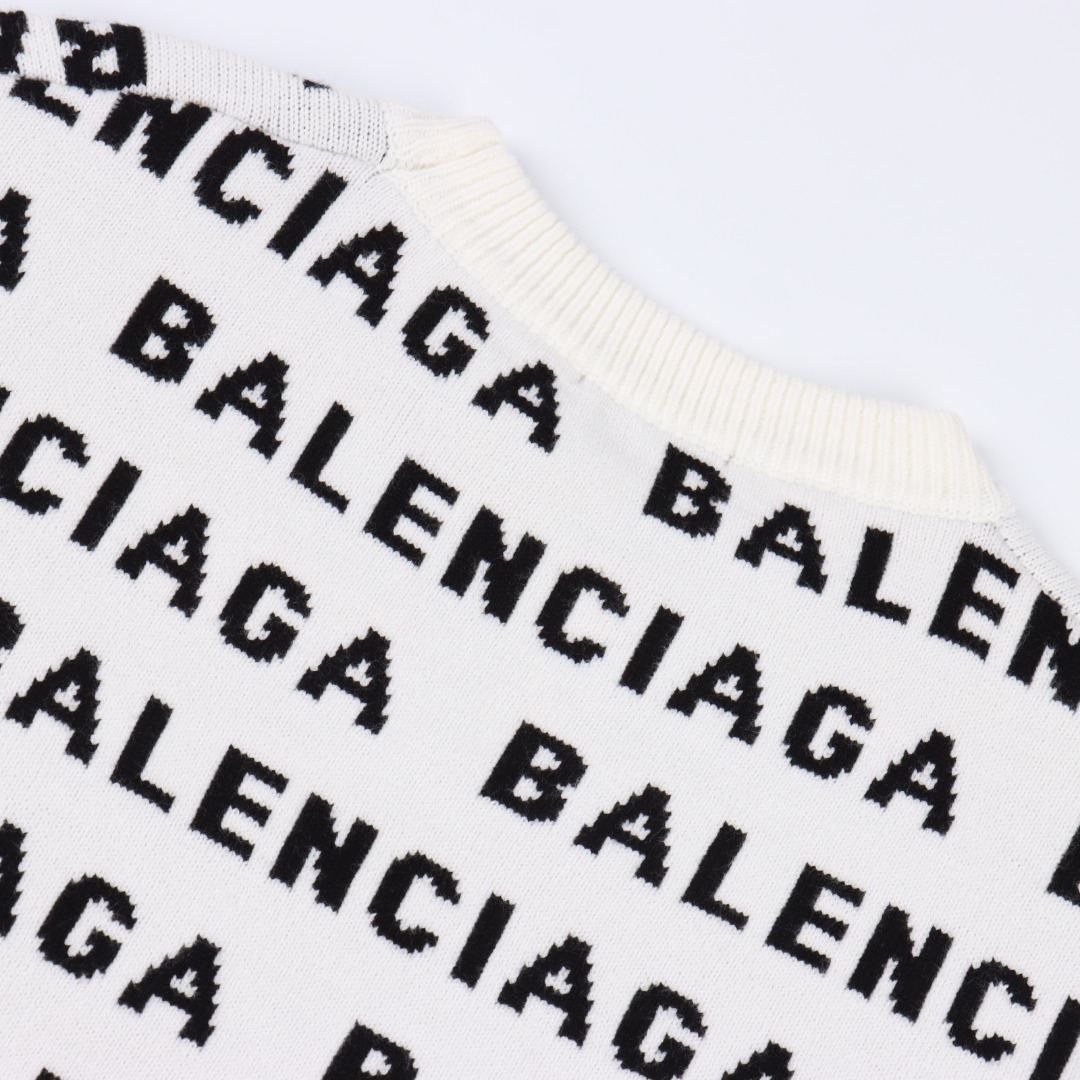 BALENCIAGA/巴黎世家 新款横向提花字母圆领针织毛衣