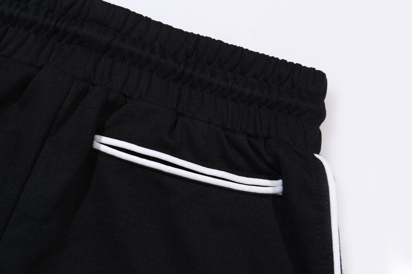 BA 821 C.K. SNEAKING SHORTS FOR THE SUMMER. COLOUR: BLACK NUMBER: S M L SECTION NO. 821 - 图片 8