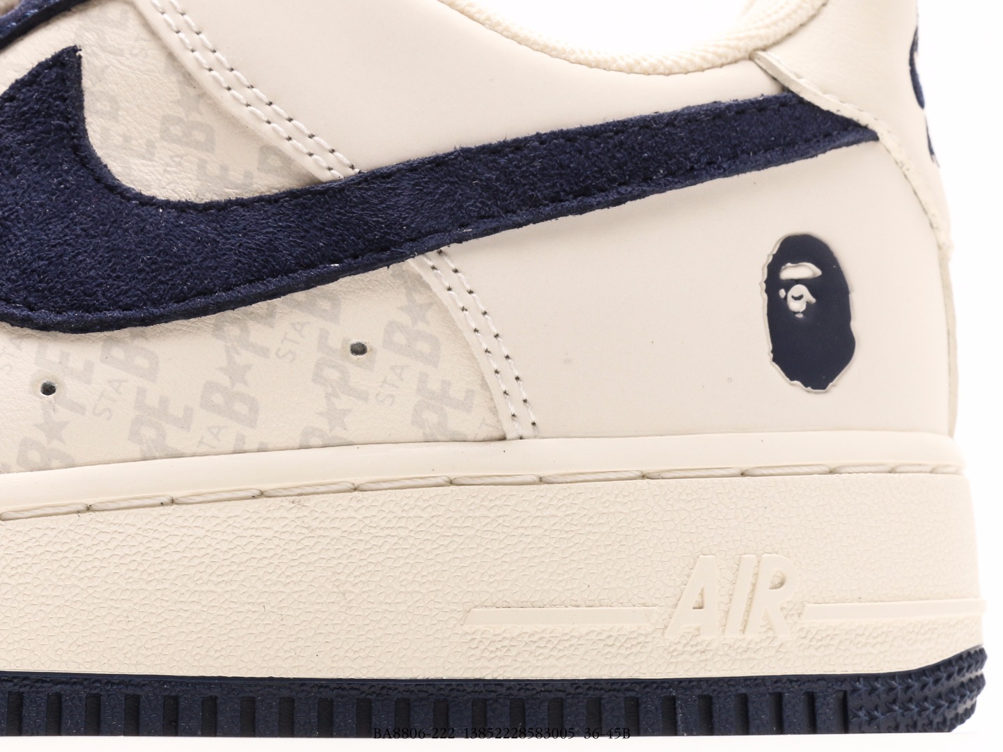 Air Force 1 '07 Low x BAPE Collaboration Low-Top Sneakers - Comprehensive 8
