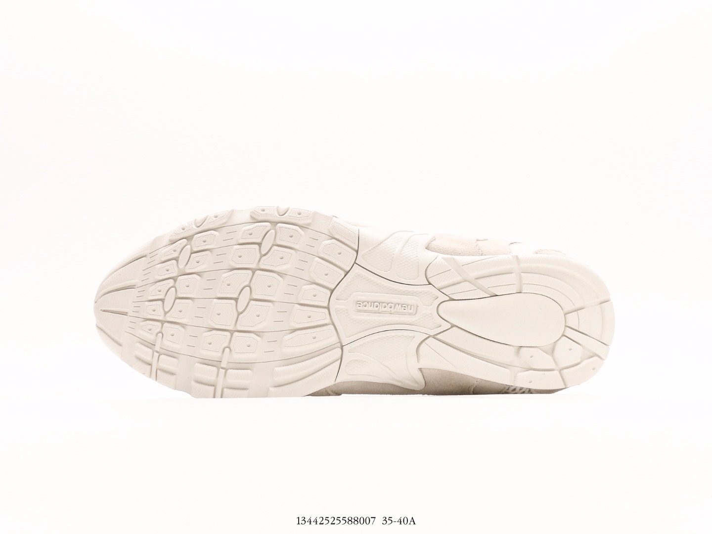意大利奢侈品牌缪缪Miu Miu x Balance 530 SL系列低帮经典复古休闲运动慢跑鞋“联名翻毛驼棕橙鞋带 5