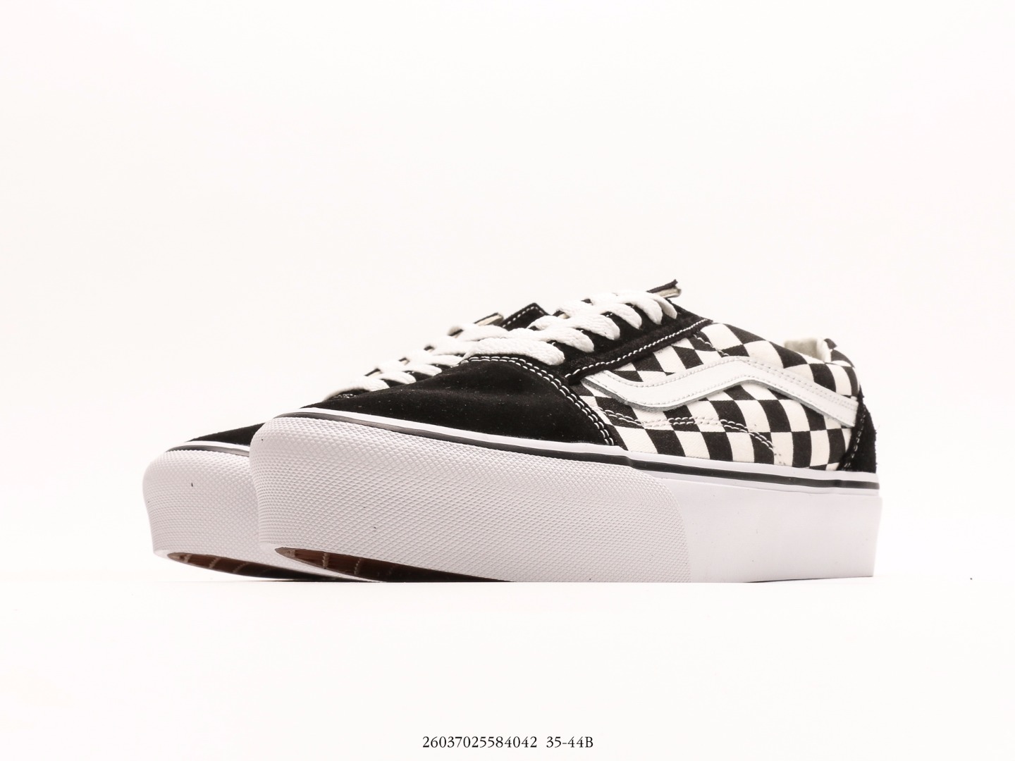 Old Skool Platform Low-Top Skate Sneakers - Comprehensive 6