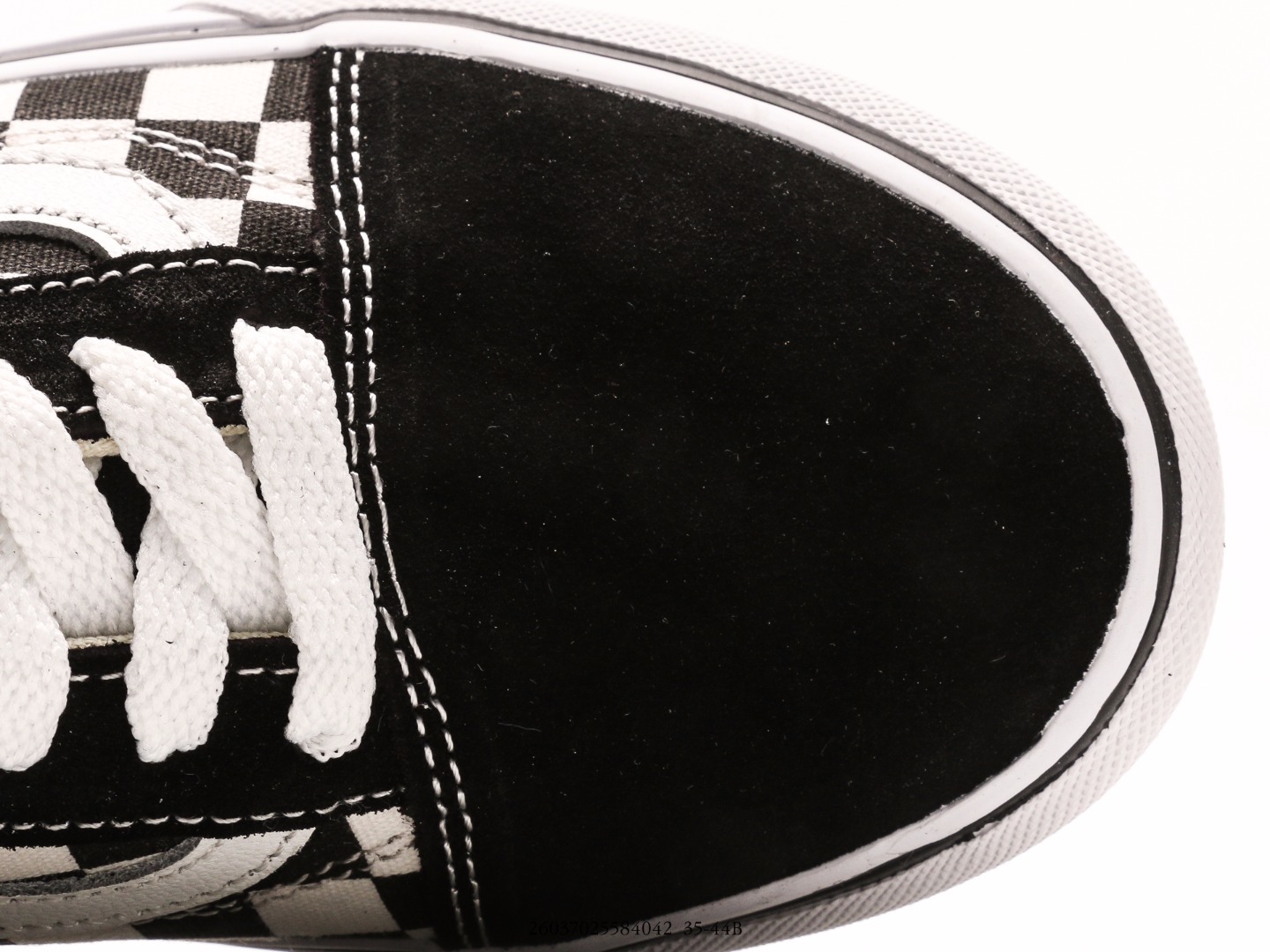 Old Skool Platform Low-Top Skate Sneakers - Comprehensive 9