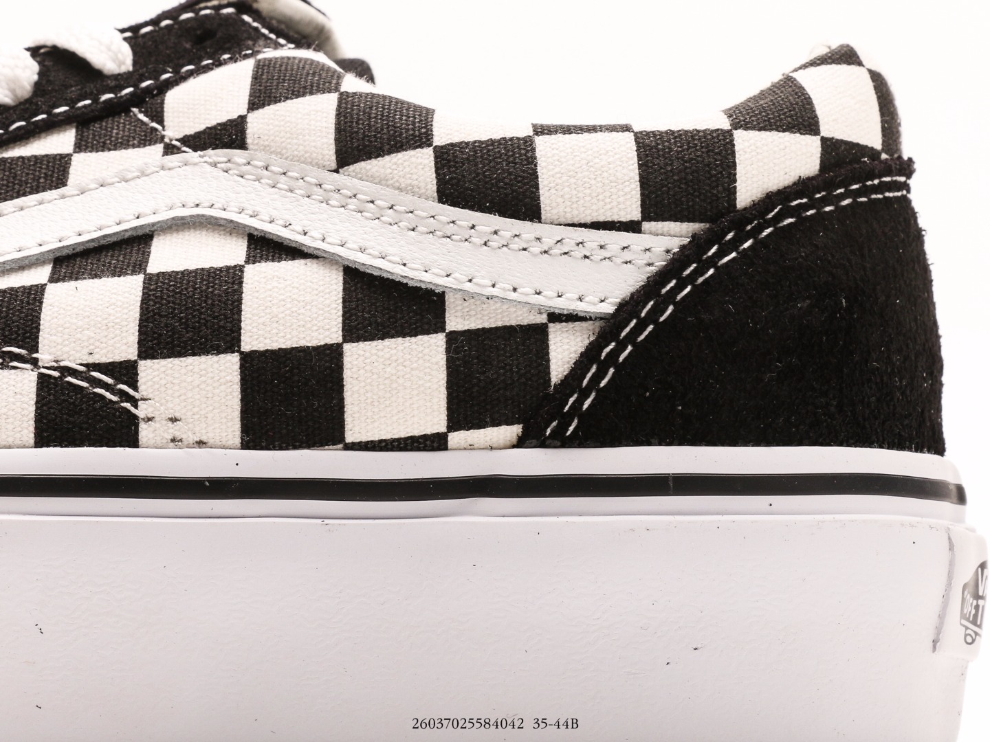 Old Skool Platform Low-Top Skate Sneakers - Comprehensive 8