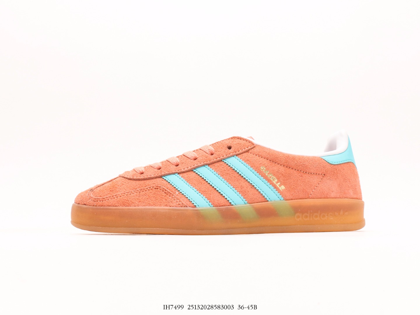 originals Gazelle Indoor 版本以梅红色鞋身配以白色的三杠 Logo 以及海军蓝色的鞋身配以黑色的三杠 Logo 2
