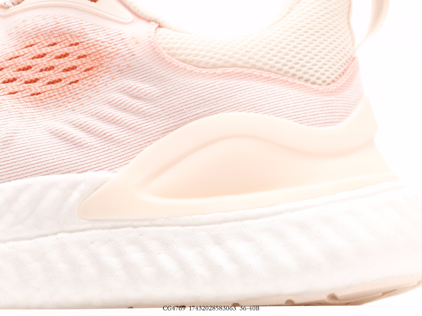 AlphaBounce Beyond m 休闲跑步鞋 热‮合融‬多层绒布的结合 外‮马加‬牌大底 原‮原盒‬装 正确高弹轻量MD 8