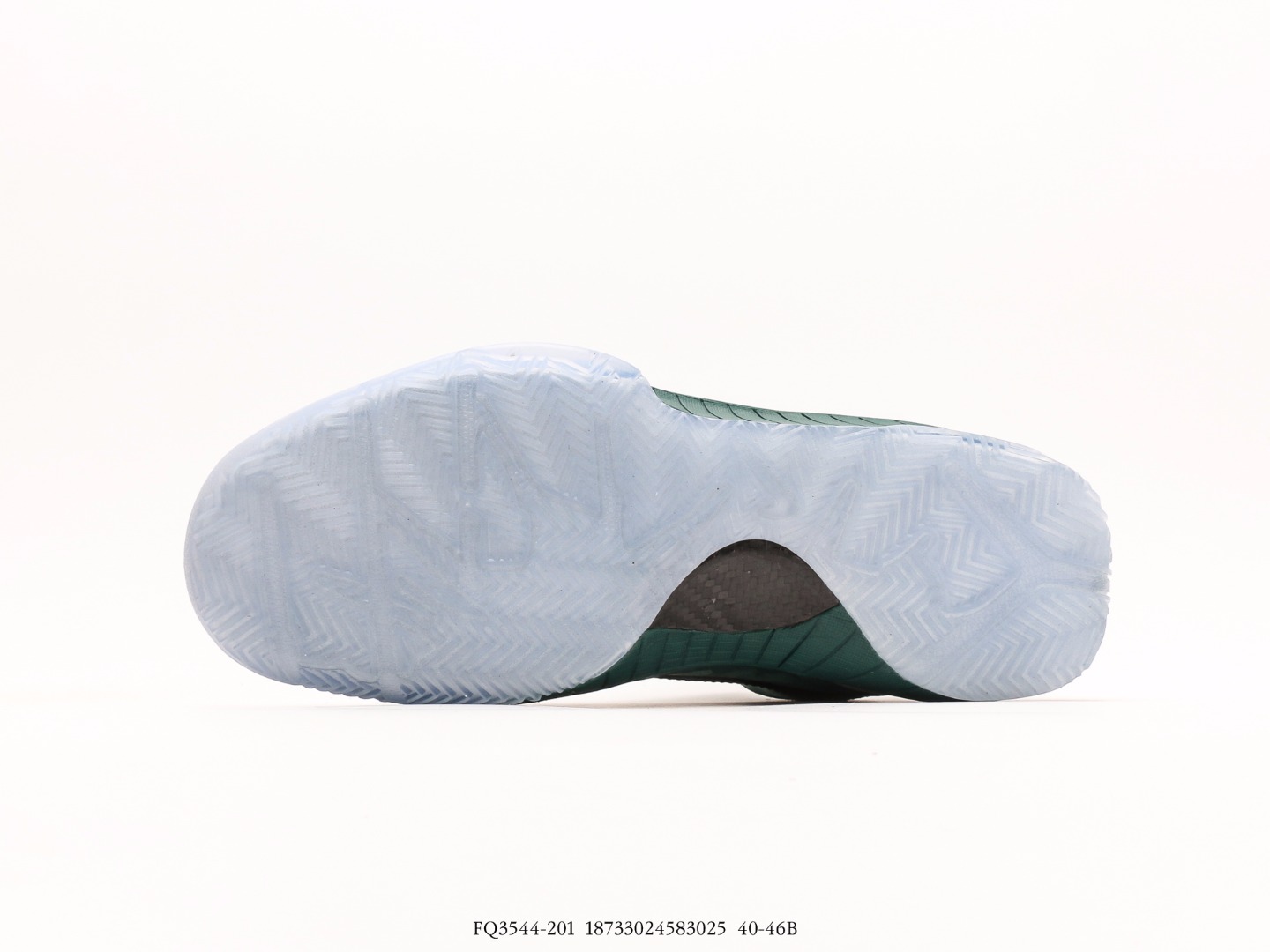 Zoom Kobe V Protro 科比实战篮球鞋 原楦纸板开发 原档数据3D打印 鞋面细节匹配 Flyknit飞线科技 给予鞋身足够抗扭矩力 5