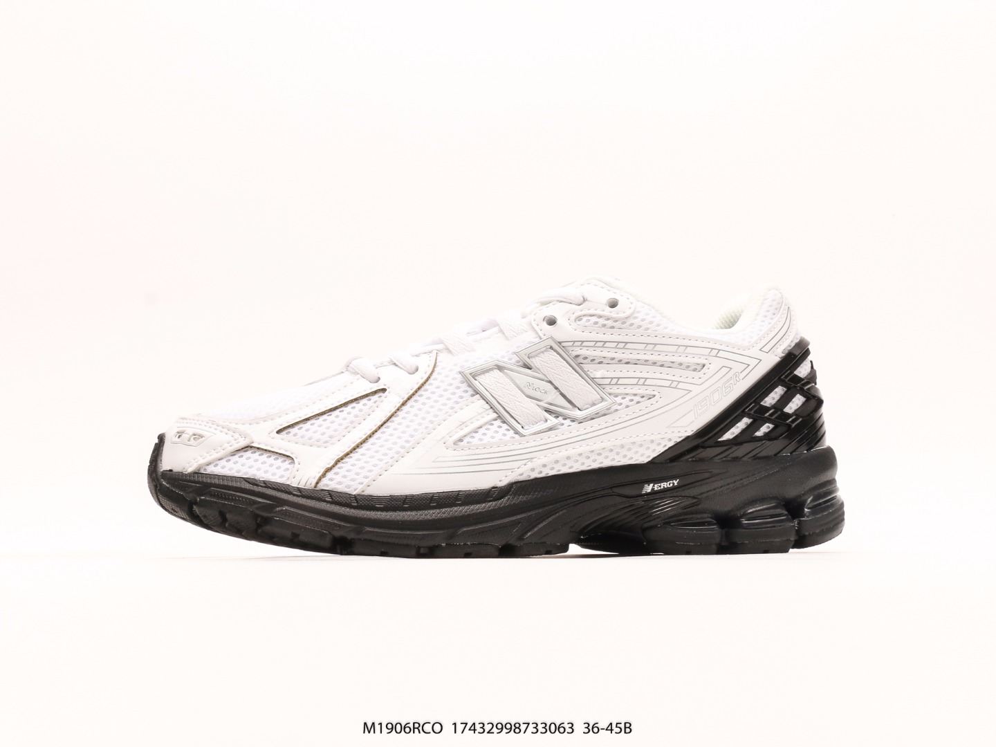 Marca compartida con la marca japonesa evergreen-CDG Rei Kawakubo COMME des GARÇONS HOMME x NB New B