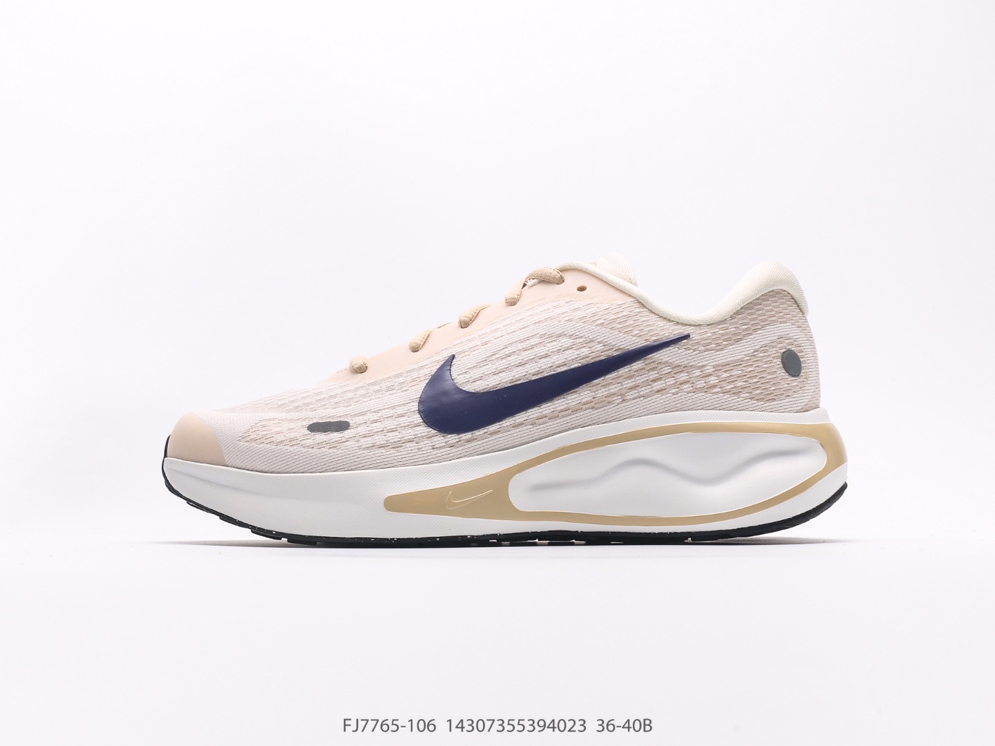 Ogni designer
 Nike Scarpe Sneaker