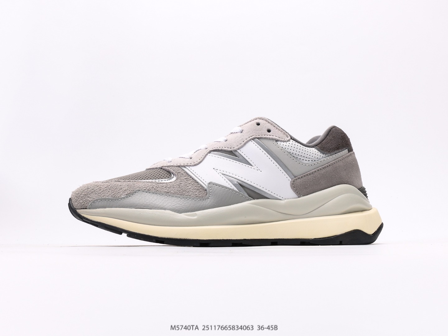 New Balance New Balance NB5740 La colección New Balance NB5740 es una nueva y refrescante construcci