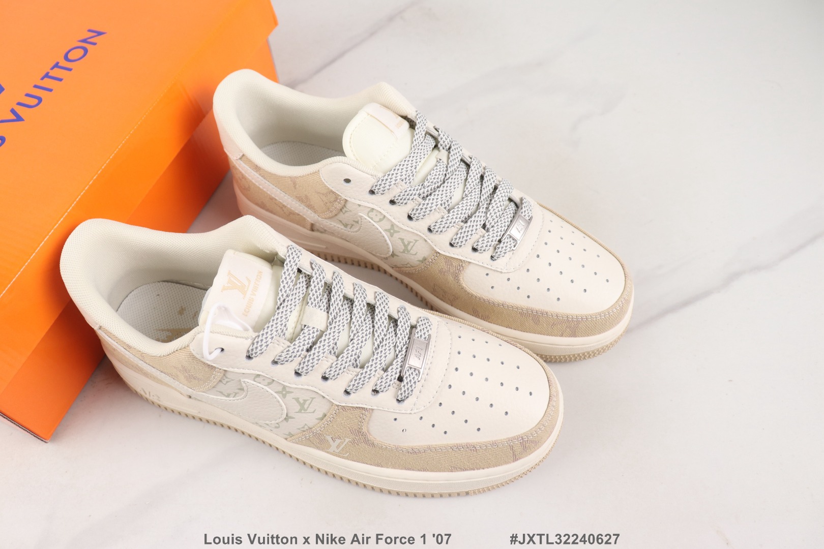 新品速递LV x Nike Air Force 1 '07 LV联名款 Nike空军一号低帮板鞋 牛皮材质 内置气垫 公司级 真标带半码 Size:36-45码1