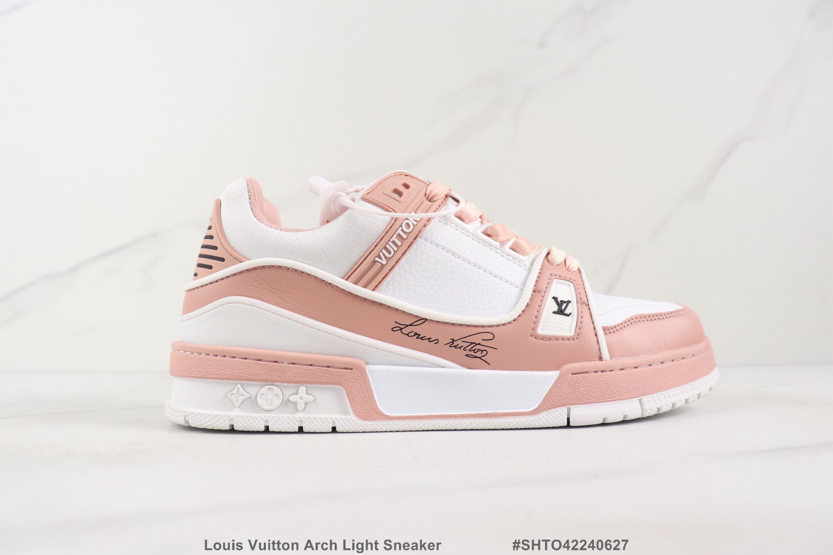 LV Arch Light Sneaker LV低帮休闲鞋 艺术总监 Virgil Abloh 设计的LV手写标识则于侧面彰显品牌格调 头层牛皮材质 原盒配件版本 纯原品质 Size:35-46