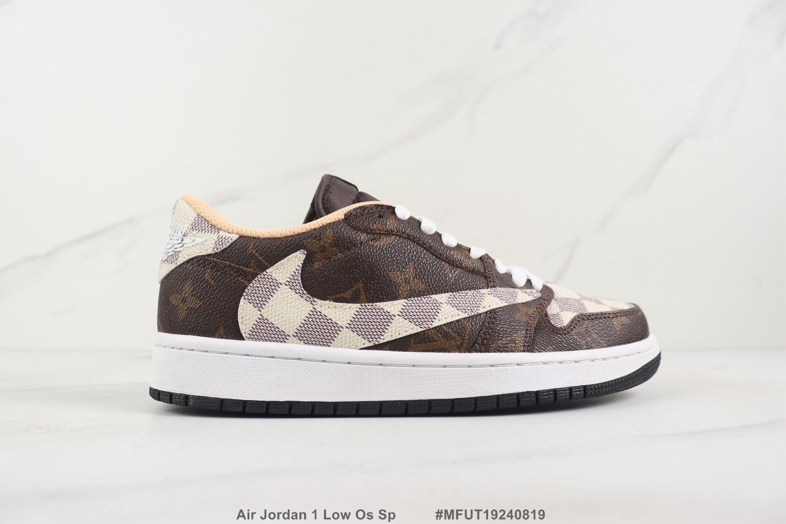 Air Jordan 1 Low Os Sp 联名款 Jordan1代低帮板鞋 倒勾限定 牛皮材质 真标带半码 Size:36-46码         #MFUT192408196