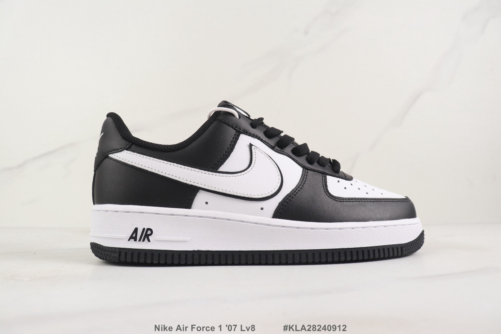 Nike Air Force 1 ′07 LV8 Nike空军一号低帮板鞋 牛皮材质 内置气垫 公司级 真标带半码 Size:36-45码           #KLA282409126